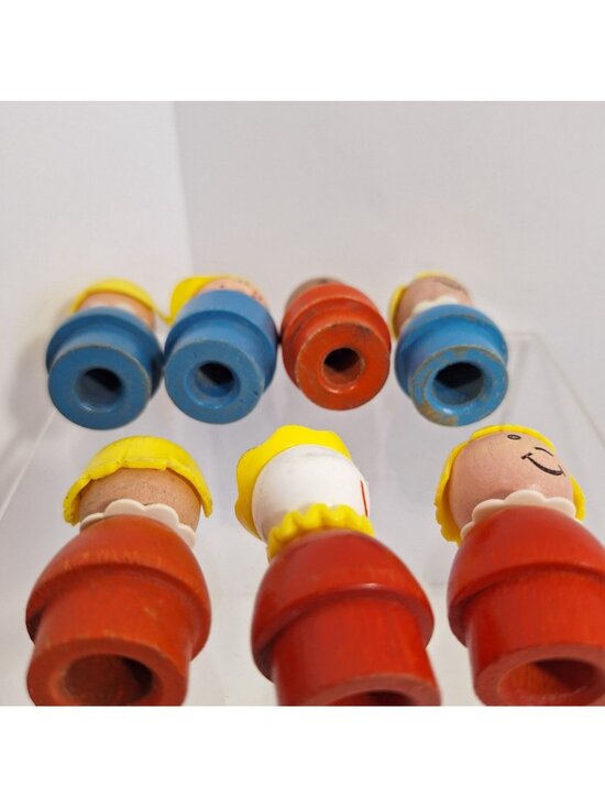 Wooden Little People Figure Lot Red Blue Yellow Smiling Faces Vintage - Picture 6 of 14
